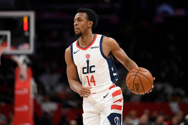 布朗心中的NBA“总统山”五人名单